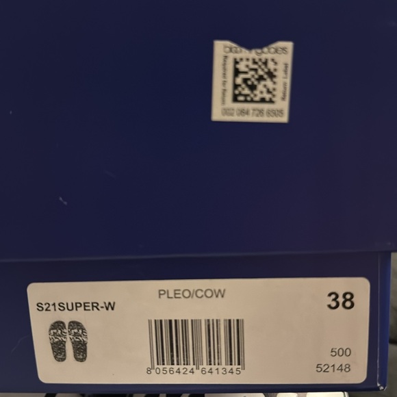P448 pleo/cow slides NIB EU 38 size 7.5/8 US - Picture 2 of 5